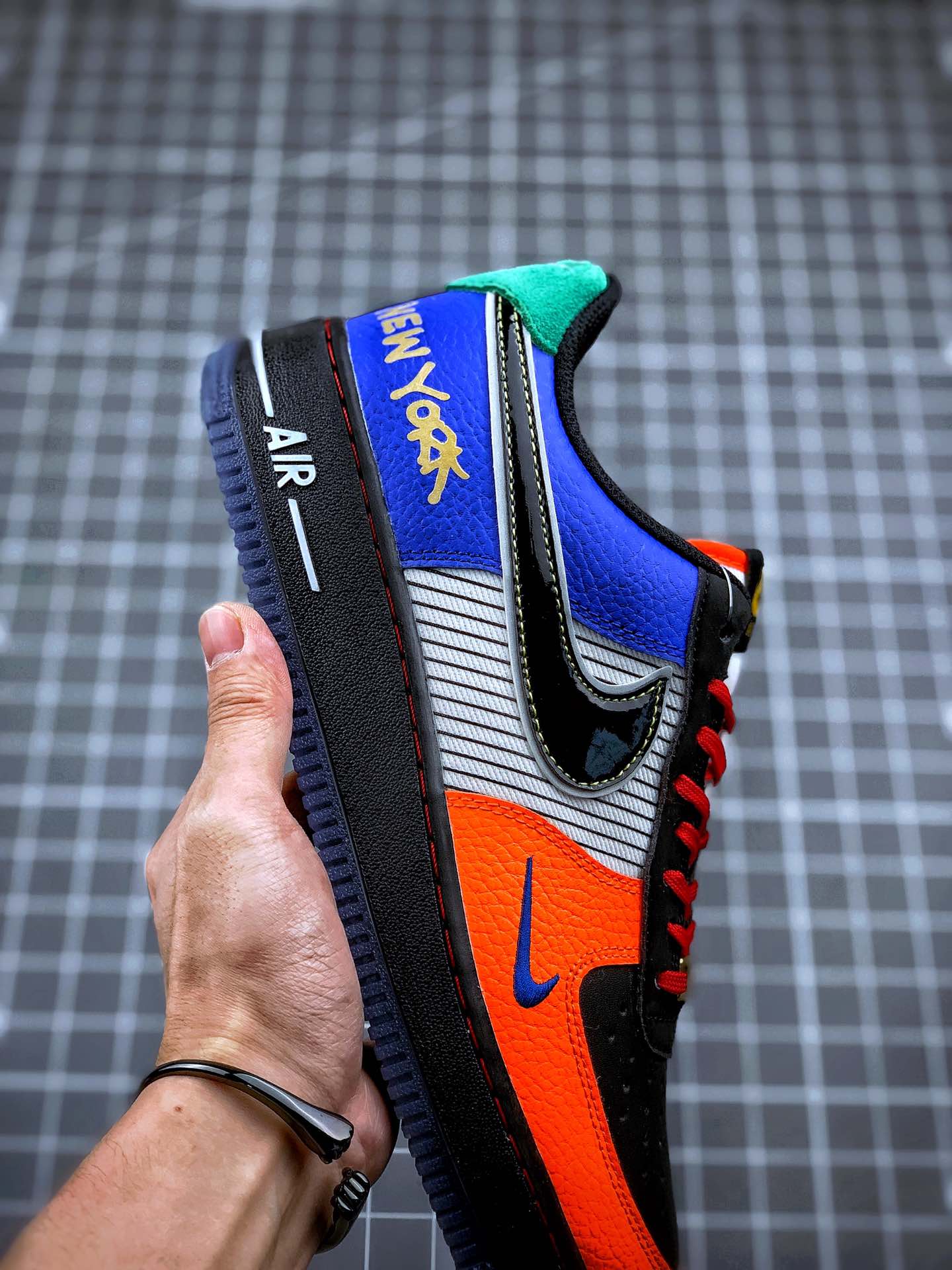 140 Air Force 1 “What The NYC”  CT3610-100