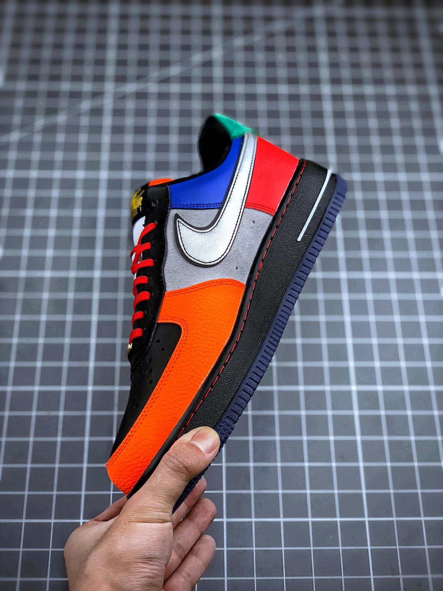 140 Air Force 1 “What The NYC”  CT3610-100