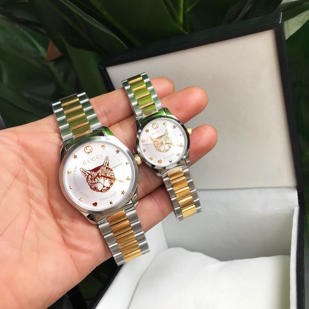 NO:388952,Exclusive new model Best lover gift Send earthy love words, I will accompany you during the day and night Gucci The latest bee face men's watch for counter, men's 38mm women's 27mm polished stainless steel thin case, 5mm ultra-thin thickness, paired with interlocking G crown, creative snake-shaped mesh dial, equipped with stars and planet patterns, Gucci scale interlocking G, bees, stars, rivets and heart shape, snap-button bottom cover, bee carving, 316 stainless steel strap, original Swiss quartz movement, scratch-resistant mineral crystal glass, with anti-reflective coating, 30 meters of daily waterproof. Packaging, 2-year warranty, this product is amazing, it's time to ask for it, gucci, gucci19860909独家新款 最佳情人礼物 送上土味情话,白天黑夜我都陪着你古驰 专柜最新蜜蜂面男表,男38mm女27mm抛光不锈钢薄表壳,5mm超薄厚度,搭配interlocking G表冠,极具创意的蛇形网表盘,配以星星和星球图案,Gucci刻度interlocking G、蜜蜂、星星、铆钉和心形,按扣底盖,配以蜜蜂雕花,316精钢表带,原装瑞士石英机芯,耐划伤矿物水晶玻璃,配以防反光涂层,30米生活防水.包装,2年质保,厉害了这个货,要的快了,,gucci,gucci,Watch