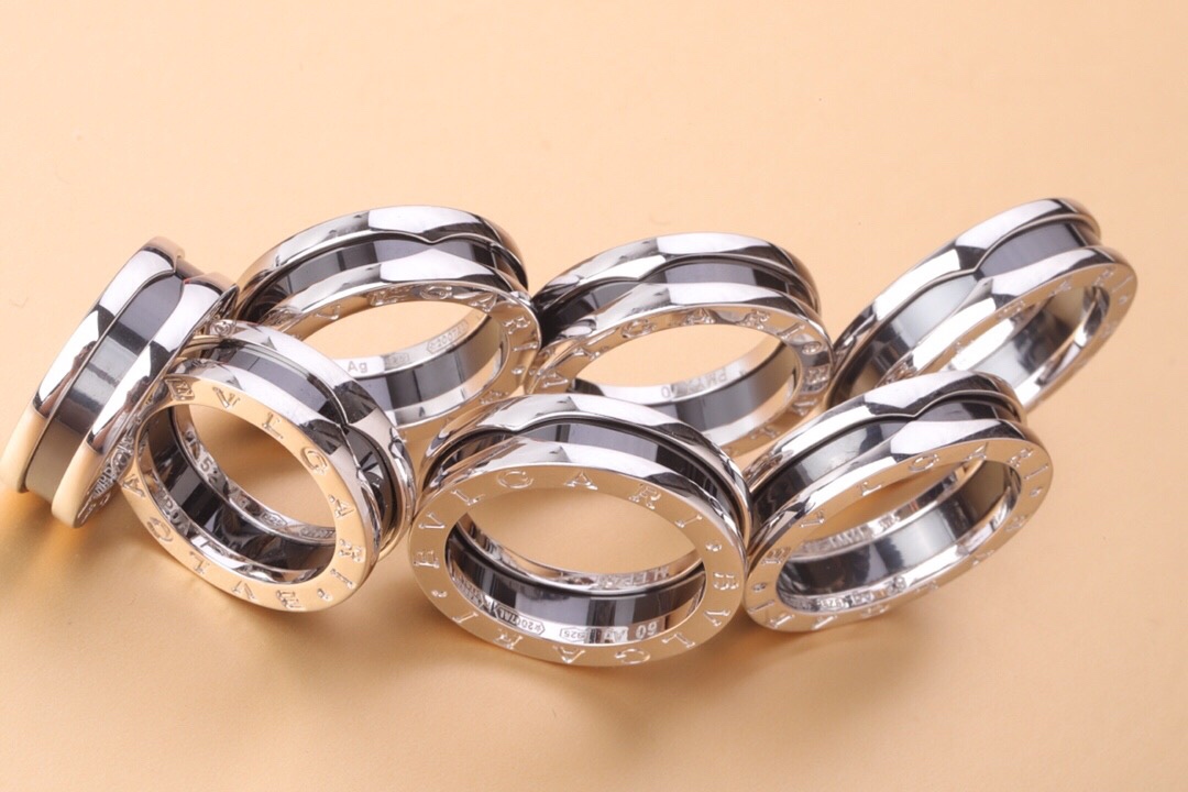 Bvlgari 代购版本，宝格丽小红人戒指，每一条不同编码