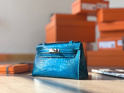 Hermes Kelly Clutches & Pouch Bags Mini