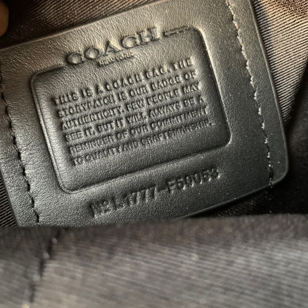 Coach 全牛皮款式 C家50053 新款 男士背包/登山包 全皮浮雕款 亚光质感五金
