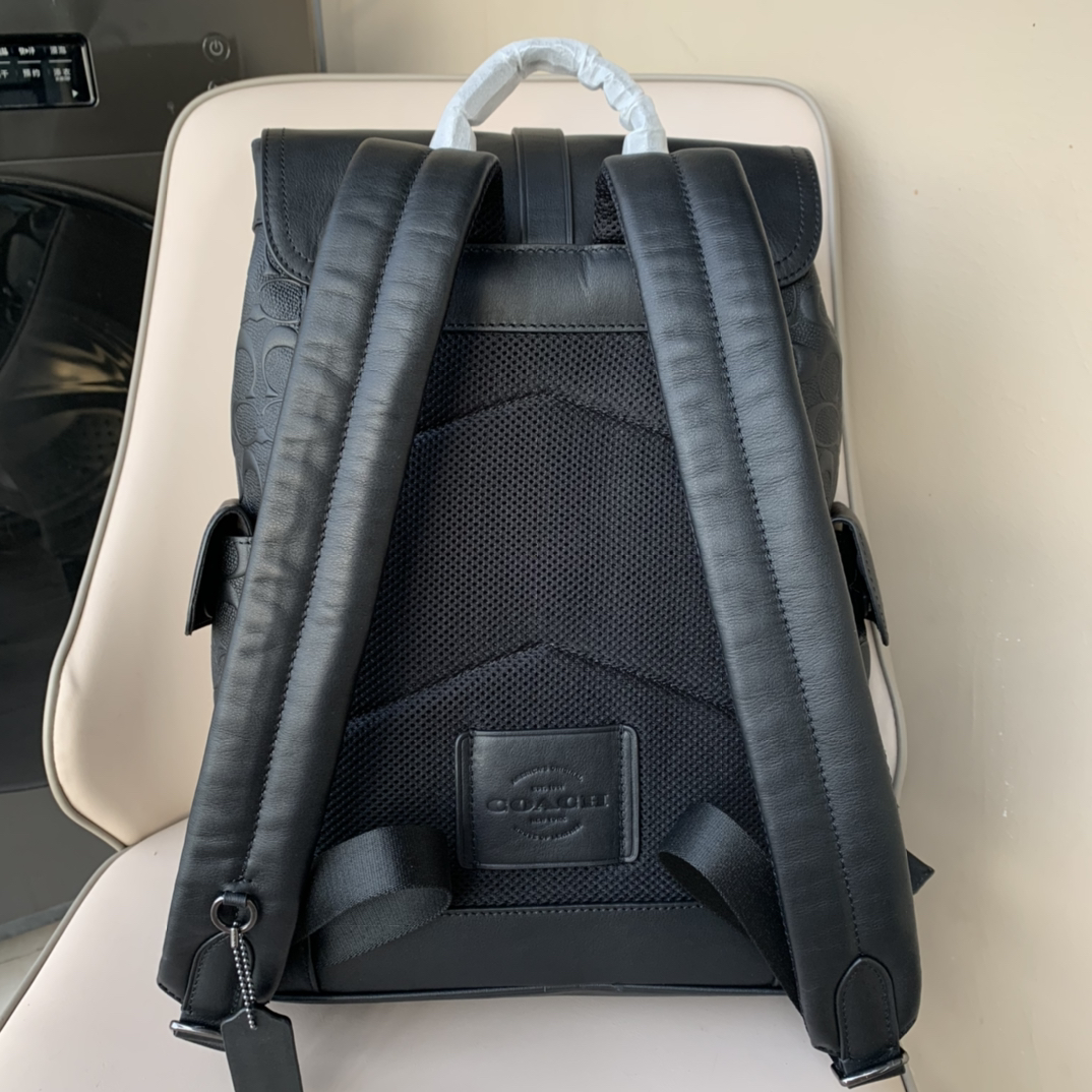 Coach 全牛皮款式 C家50053 新款 男士背包/登山包 全皮浮雕款 亚光质感五金