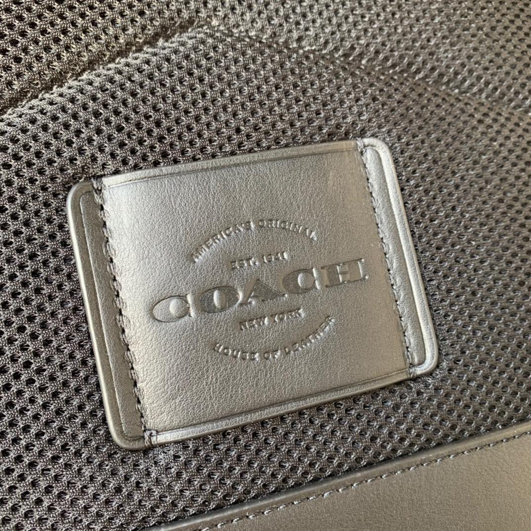 Coach 全牛皮款式 C家50053 新款 男士背包/登山包 全皮浮雕款 亚光质感五金