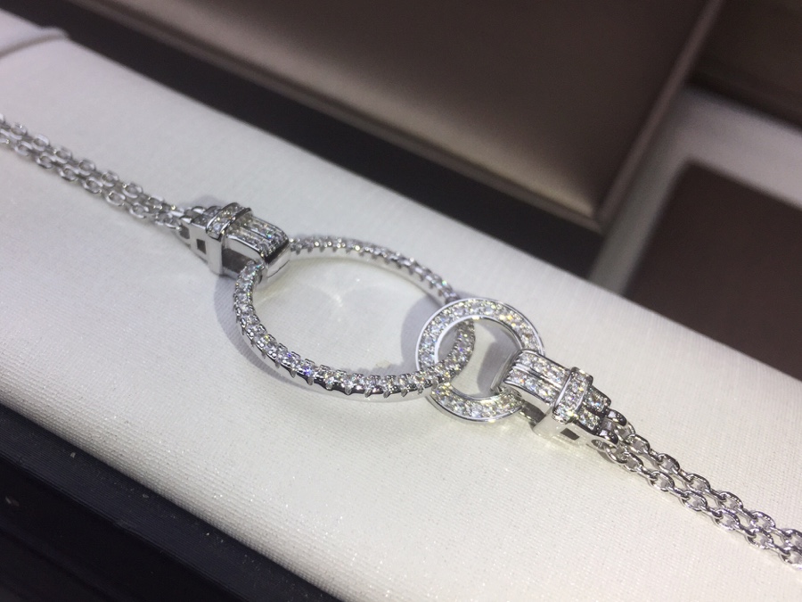 “PIAGET P275 Series: Double-Ringed Bracelets with 18K Platinum Plating and Super-Attractive Eyeballs” - 图片 6
