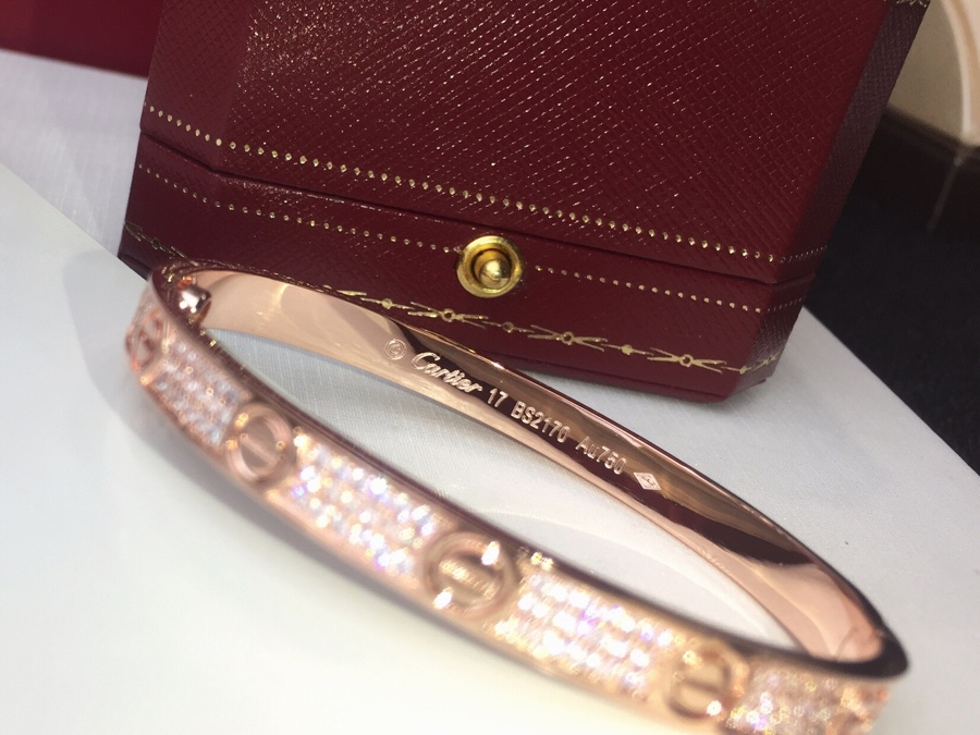 ❗❗❗Cartier 卡地亚经典满天星手镯👉🏻火爆LOVE满钻手镯💥进口亚金电镀18k玫瑰金/白金 镶嵌