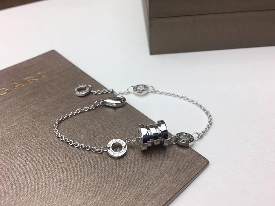 “¥225 Bvlgari B.Zero1 Springed Handing Chains in Classic Rose Gold/Platinum” - 图片 2
