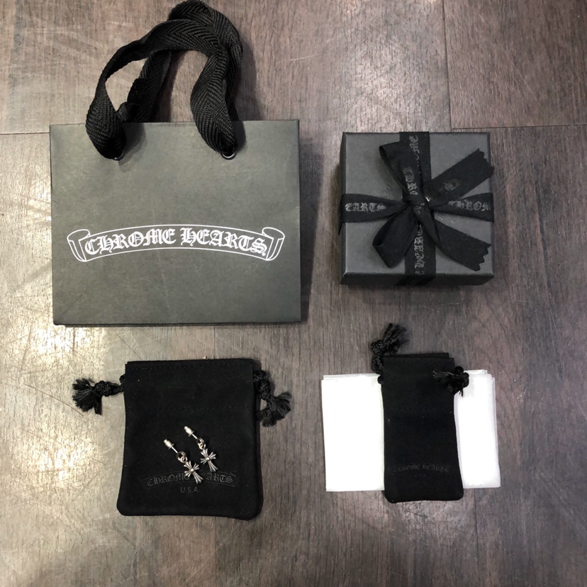 크롬하츠 귀걸이 124654 Chrome Hearts Earrings 썸네일 이미지