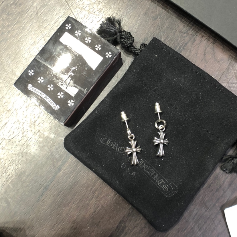 크롬하츠 귀걸이 124654 Chrome Hearts Earrings 썸네일 이미지