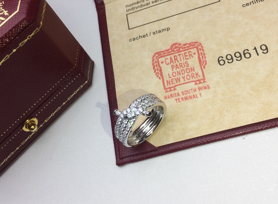 Cartier 6码 女神 Cartier 款满钻绳结戒指 Cartier Entrelacés系列回归本真
