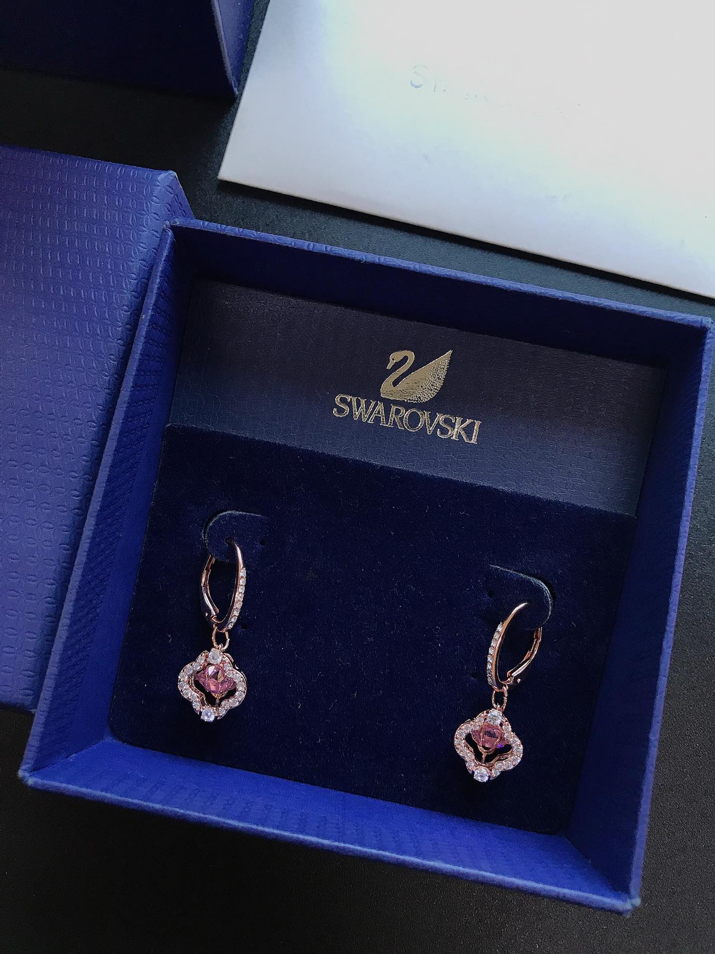 NO:104171,Swarovski's dazzling heart SPARKLING DC smart and elegant women's earrings, Swarovski, earrings19860909施华洛世奇耀动的心SPARKLING DC灵动优雅女耳环,施华洛耳钉,swarovski,earrings,Jewelry