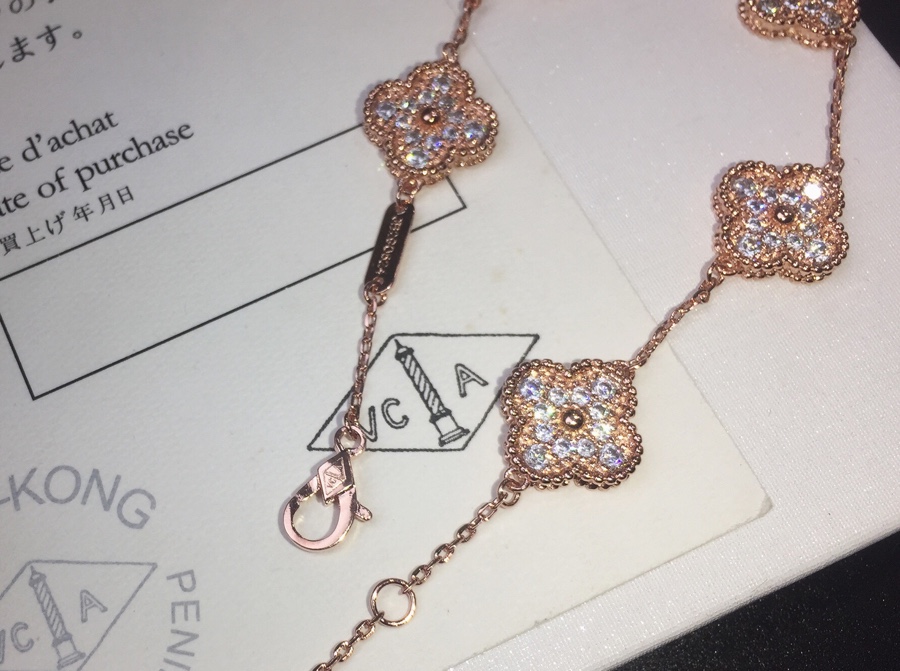 Van Cleef & Arpels Haute Couture Haute Joaillerie Fine Jewelry Earrings 6