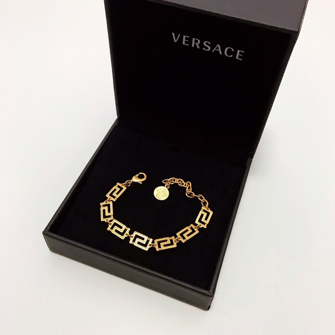 Versace Jewelry Bracelet Necklaces & Pendants Yellow Brass Virtus