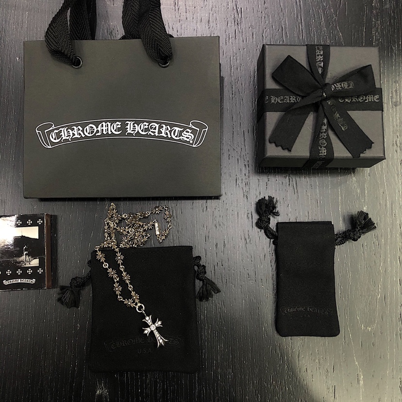 Chrome Hearts 克罗心 镶嵌双面可戴十字项链