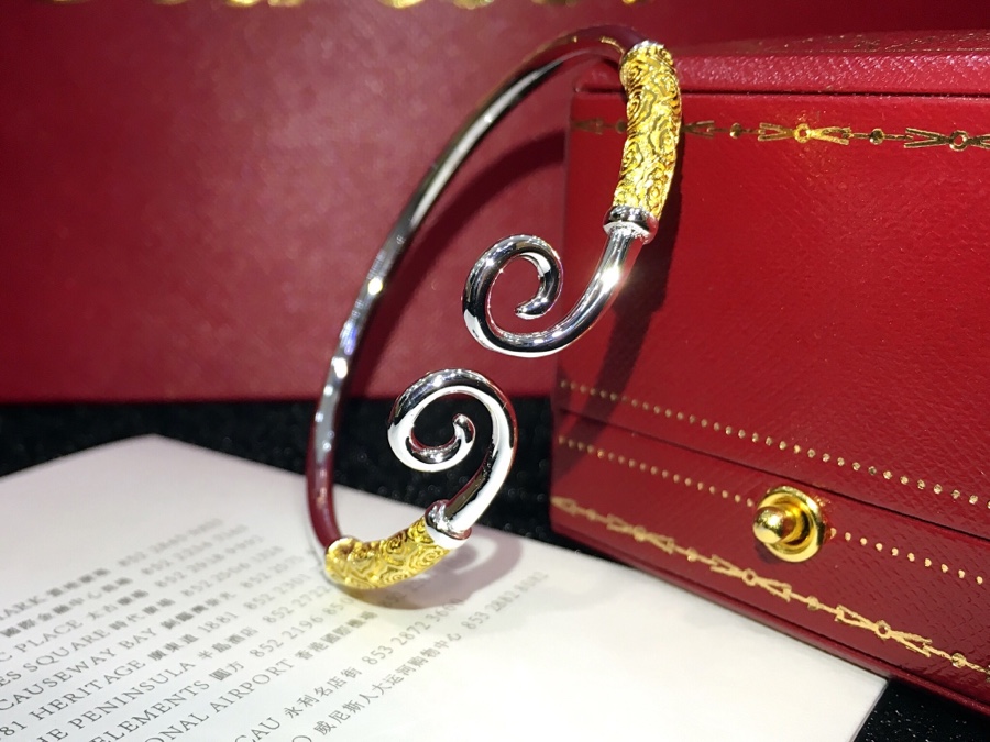 Cloud-Colored Gold Ring with Double-Color Plating for Allergy Protection and Style - 图片 9