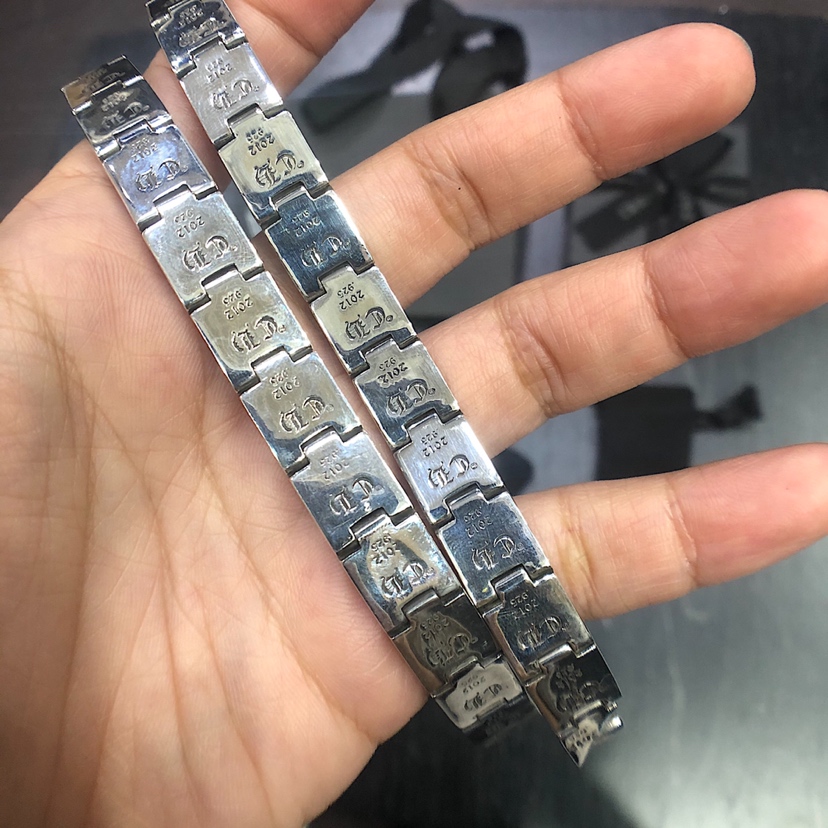 Chrome Hearts ‼克罗心方块十字架手链