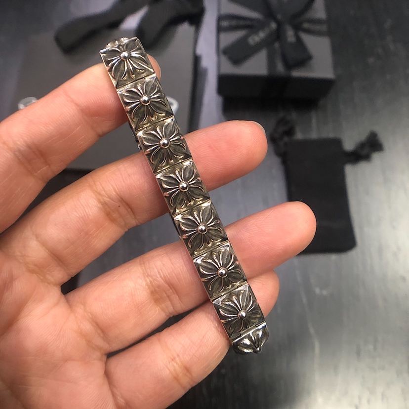 Chrome Hearts ‼克罗心方块十字架手链