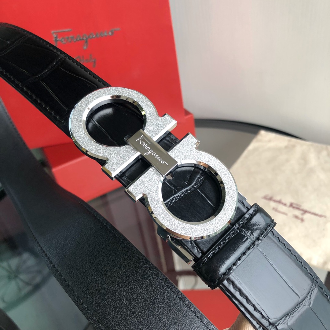 菲拉格慕新款3.5cm精钢滚砂工艺金属夹扣配头层牛皮腰带能根据需要剪裁达到修身效果