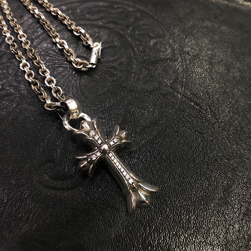 Chrome Hearts 克罗心 镶石双层十字架项链