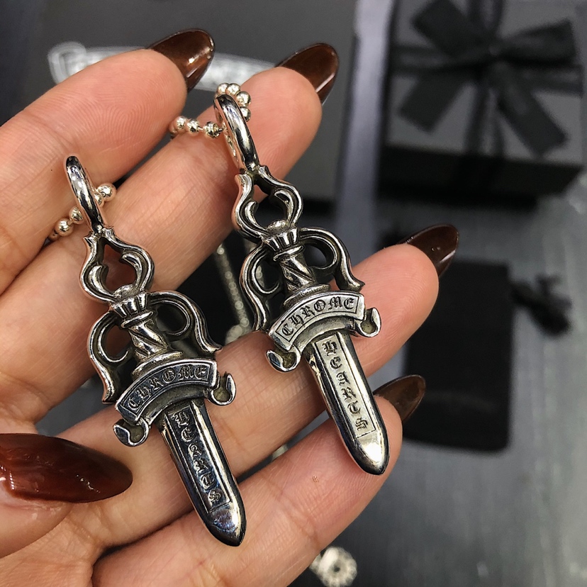 Chrome Hearts 克罗心Chrome hearts 小号宝剑项链