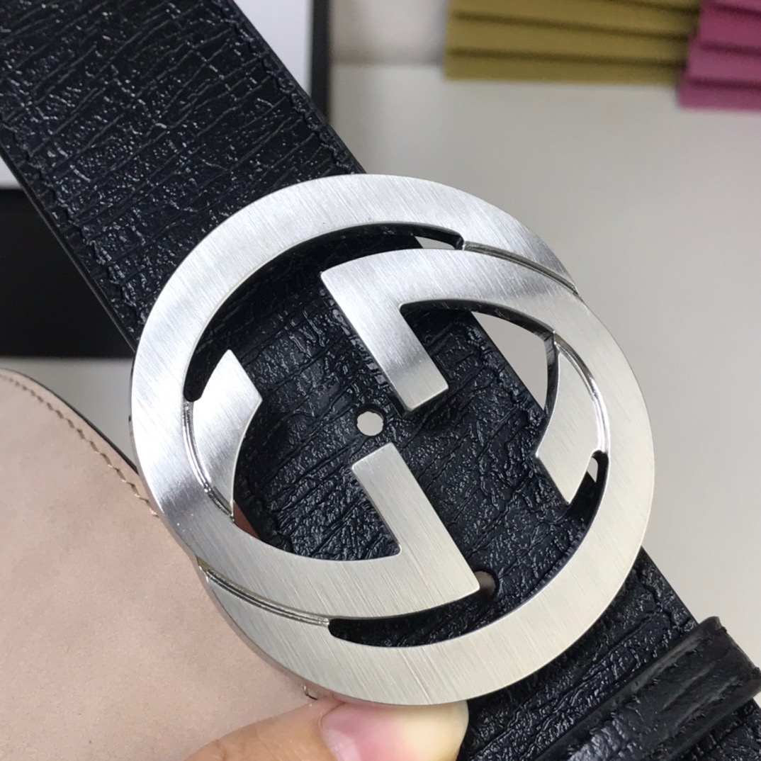 配置专柜盒子Gucci新款设计简洁大