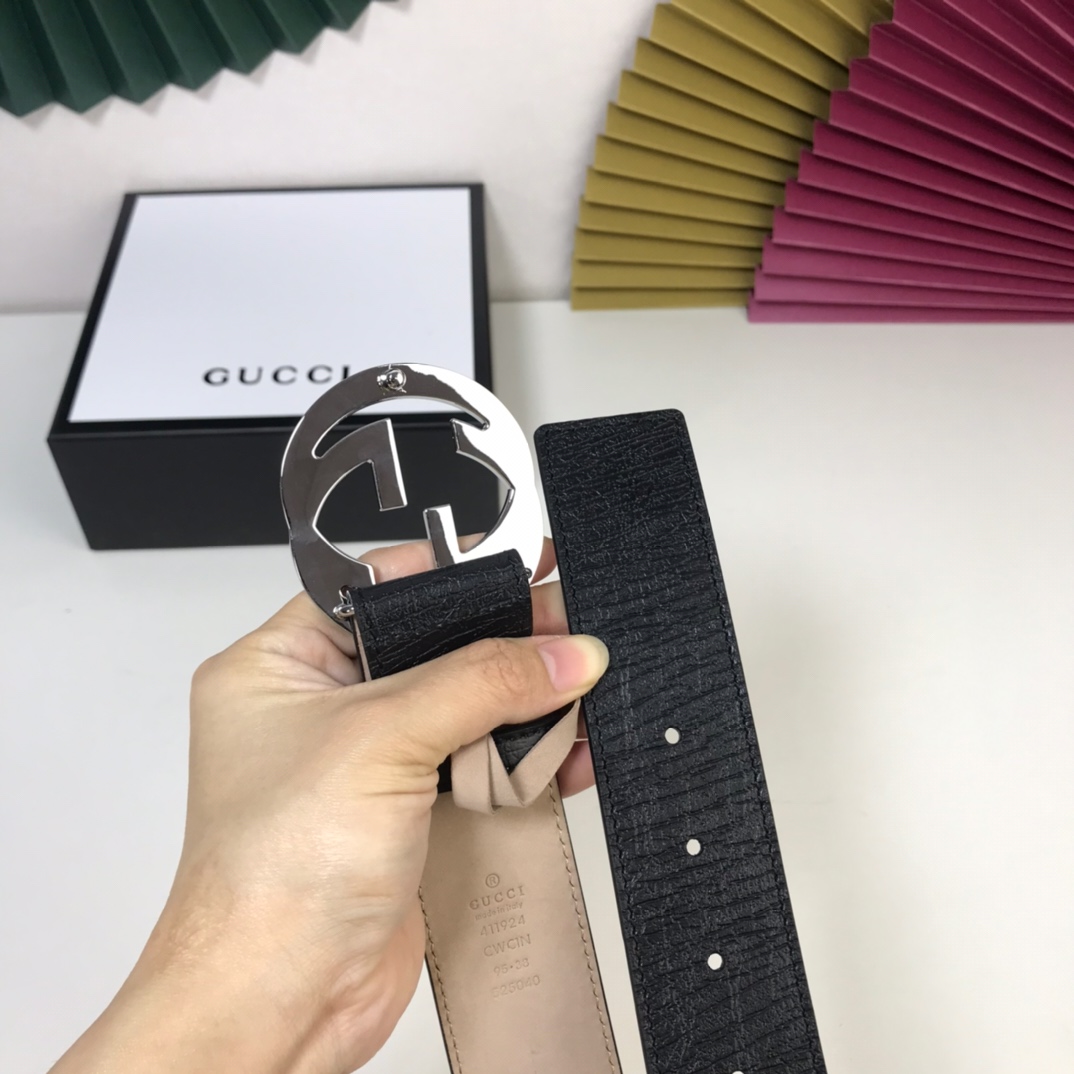 配置专柜盒子Gucci新款设计简洁大