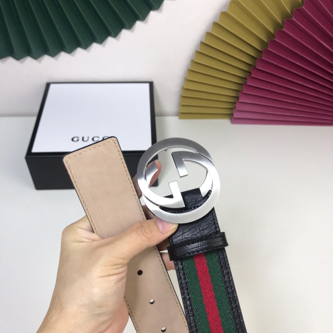 配置专柜盒子Gucci新款设计简洁大