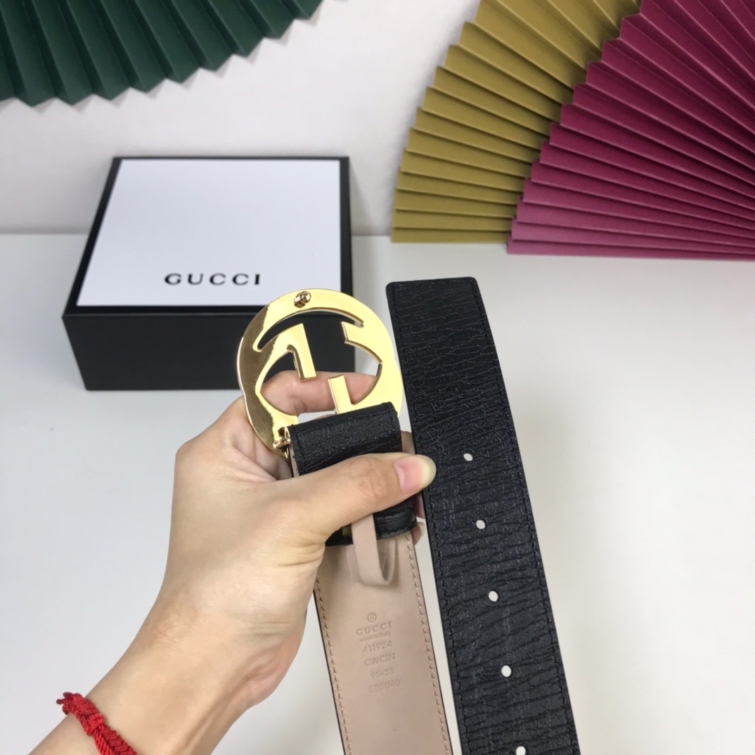 配置专柜盒子Gucci新款设计简洁大