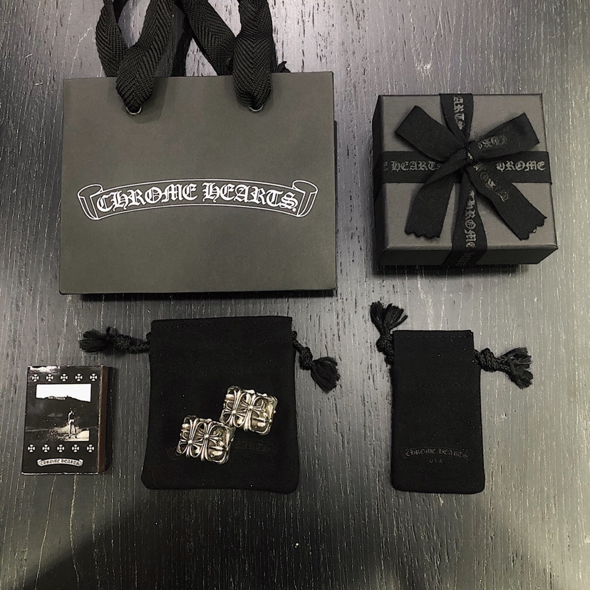 Chrome Hearts 克罗心Chrome hearts方形墓葬戒