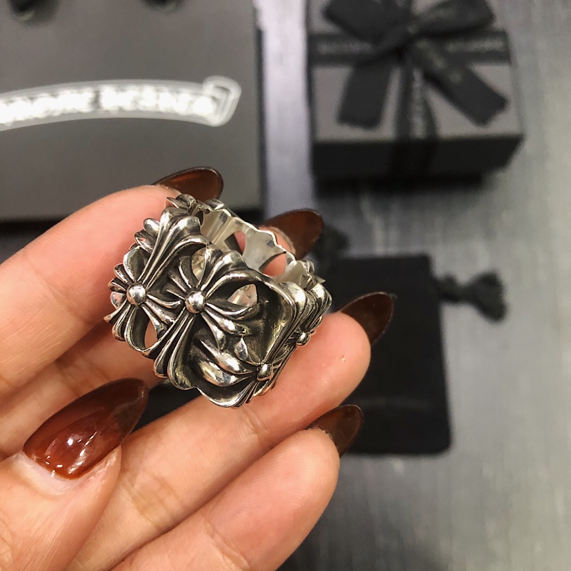 Chrome Hearts 克罗心Chrome hearts方形墓葬戒