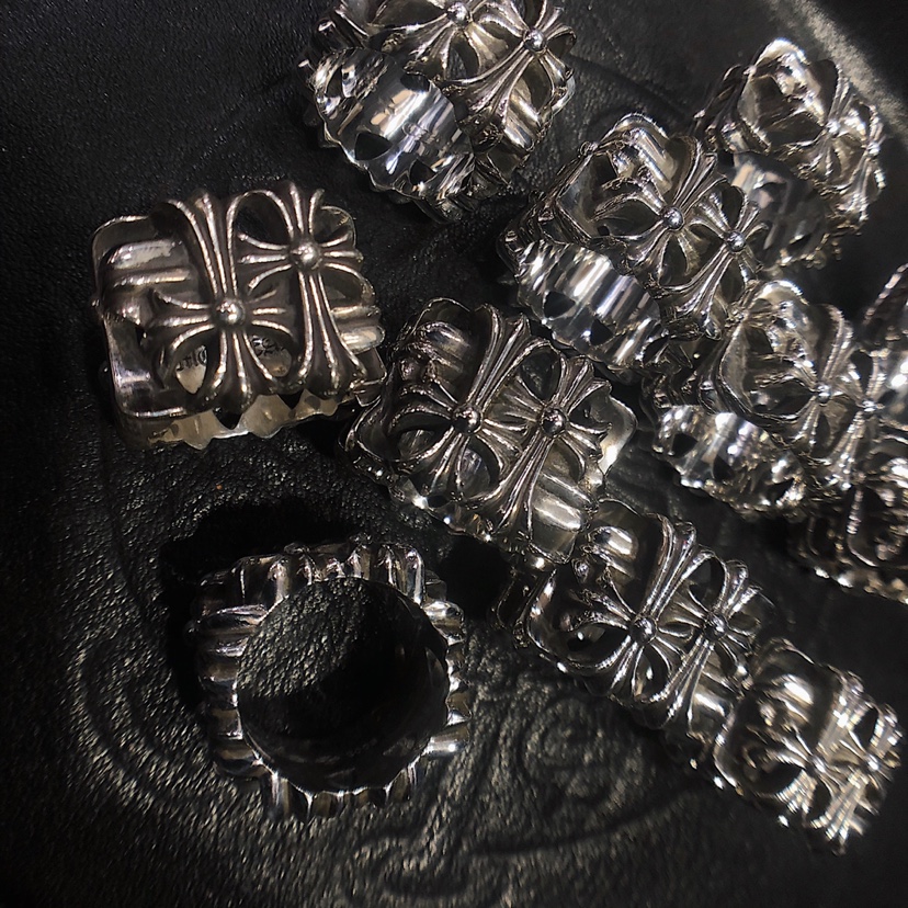 Chrome Hearts 克罗心Chrome hearts方形墓葬戒