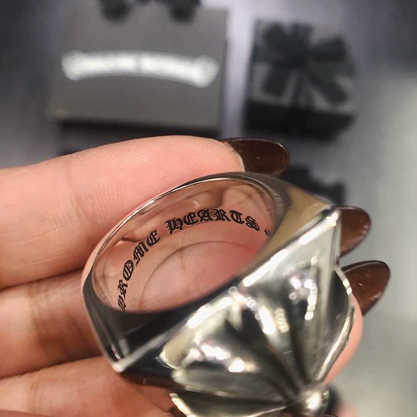 Chrome Hearts 品质克罗心Chrome hearts 四方大十字戒