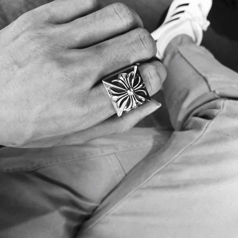 Chrome Hearts 品质克罗心Chrome hearts 四方大十字戒