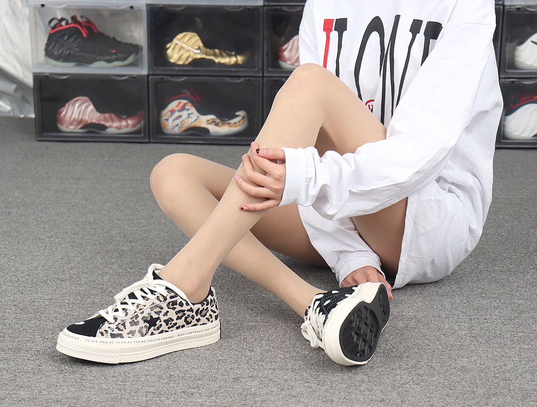 170 Brain Dead x Converse One Star 163167C 拼接 模特上脚图