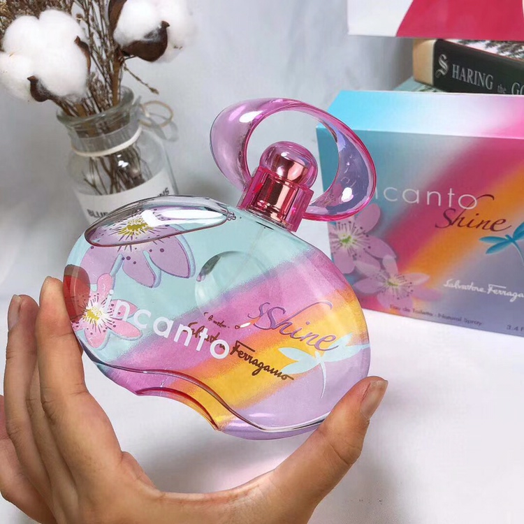 1584431430 1948814422 2