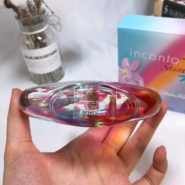 1584431430 4074992534 4