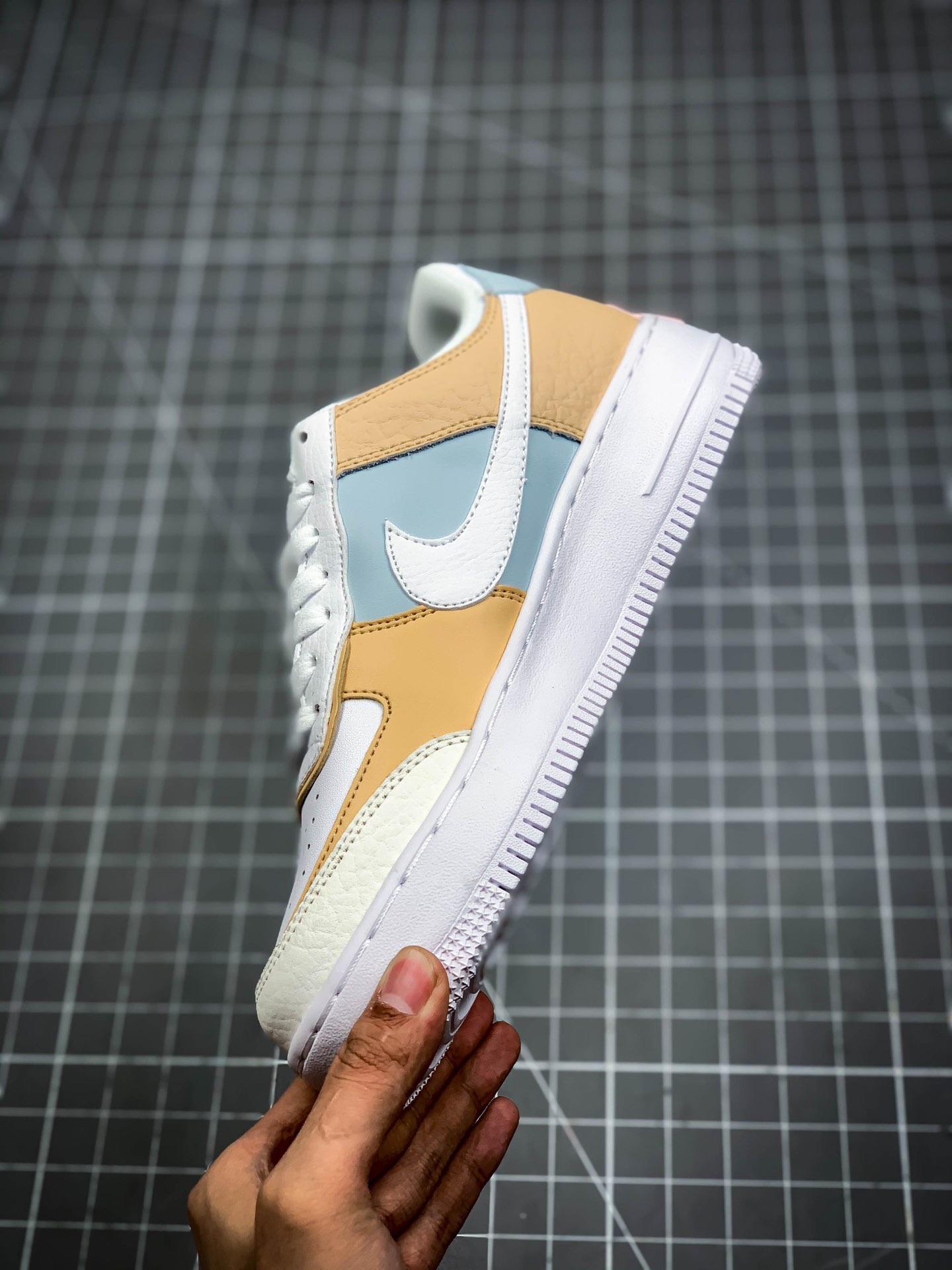 120  官网新款 耐克/NIKE 耐克空军低帮板鞋 马卡龙拼接小雏菊CK3172-002