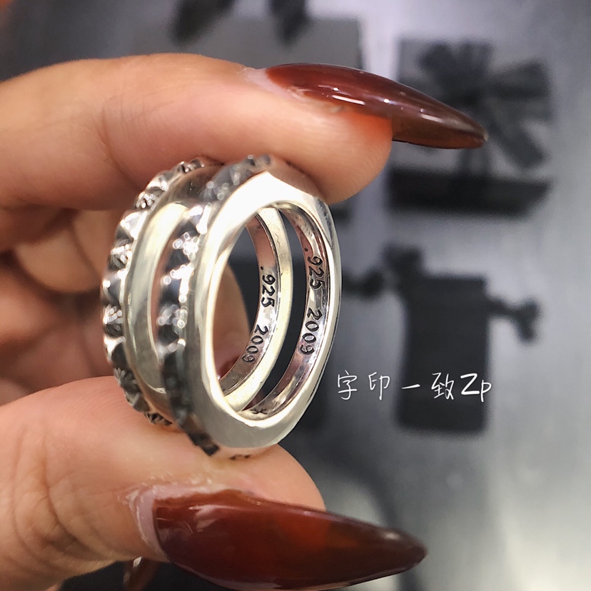 Chrome Hearts chrome hearts 克罗心十字铆钉条戒