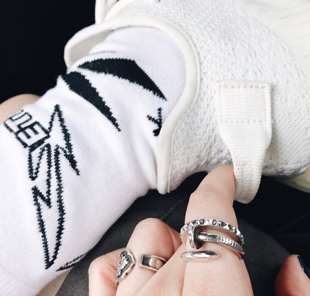 Chrome Hearts chrome hearts 克罗心十字铆钉条戒