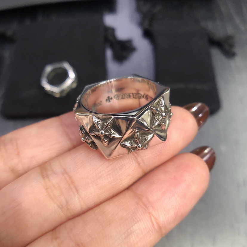 Chrome Hearts 开版 独家拍摄 （MZ）Chrome hearts 克罗心菱形五角星戒指