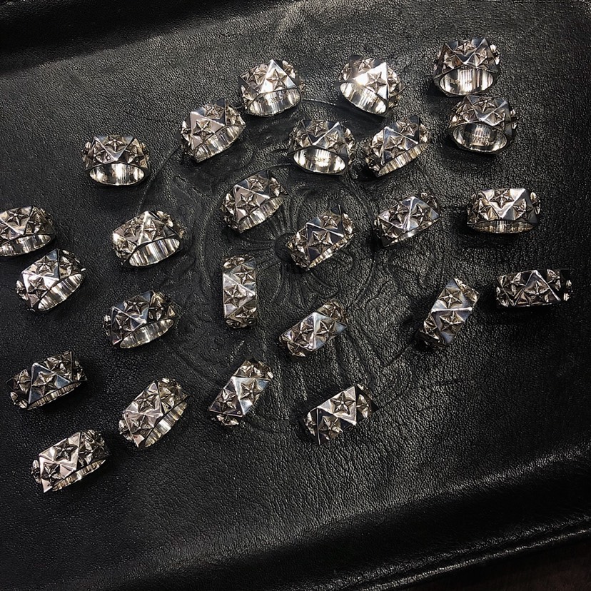 Chrome Hearts 开版 独家拍摄 （MZ）Chrome hearts 克罗心菱形五角星戒指