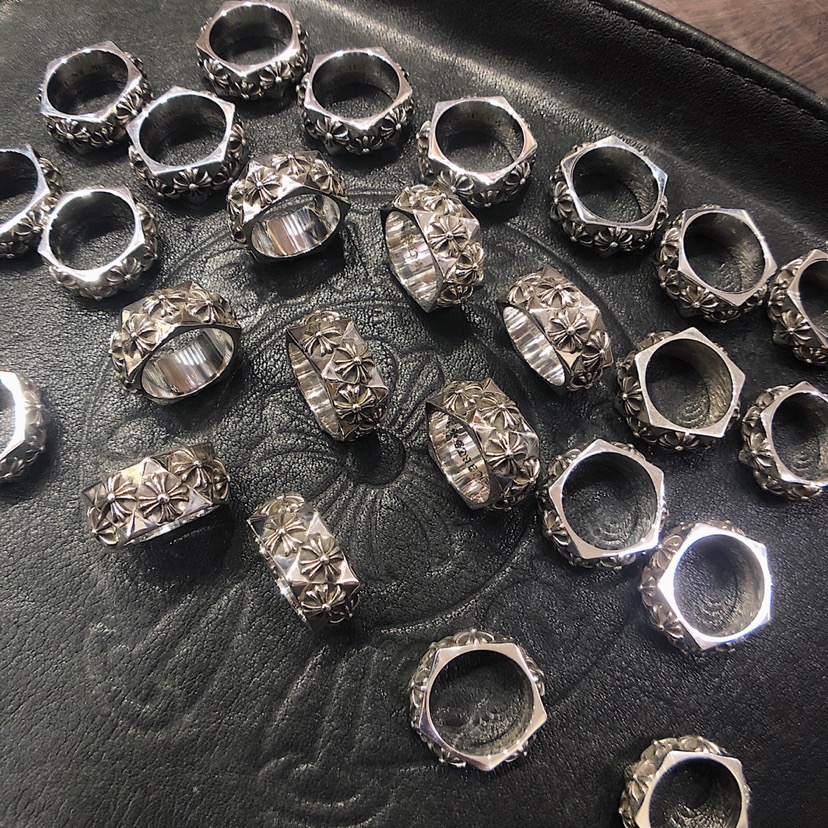 Chrome Hearts 开版 独家拍摄 （MZ）Chrome hearts 克罗心菱形十字戒指