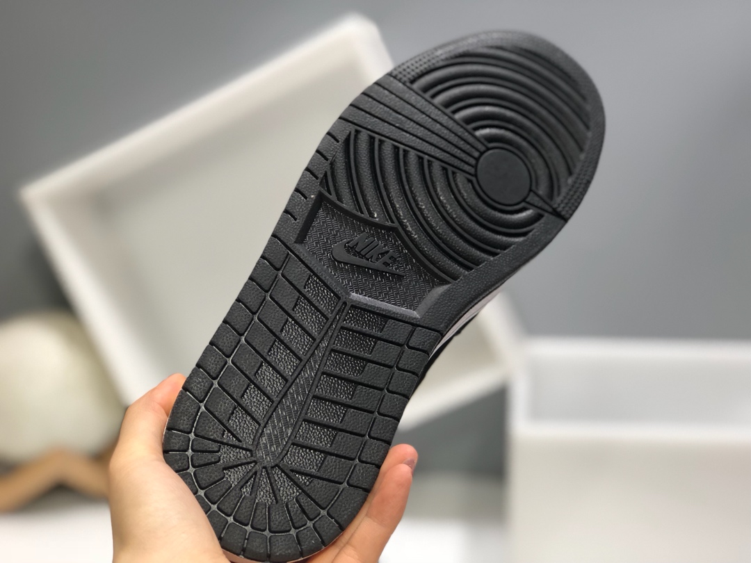 130  Air Jordan1 MID AJ1 乔一高帮 经典复古文化休闲运动篮球鞋