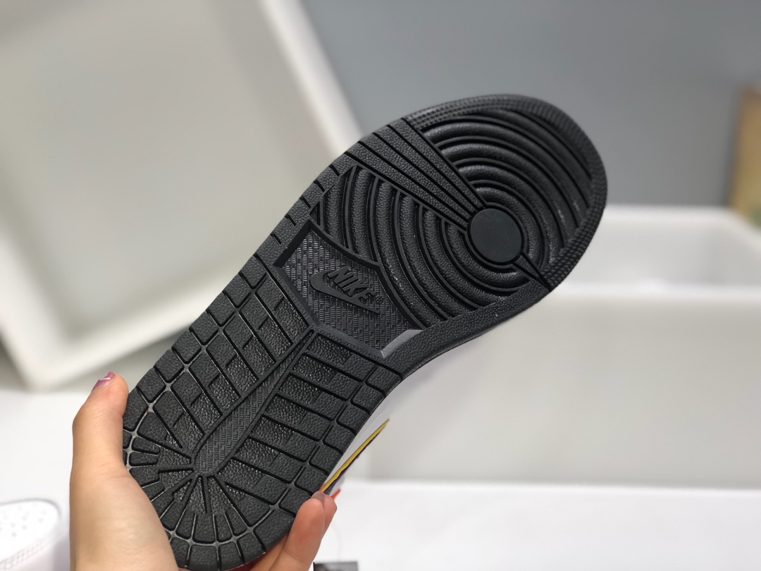 130  Air Jordan1 MID AJ1 乔一高帮 经典复古文化休闲运动篮球鞋