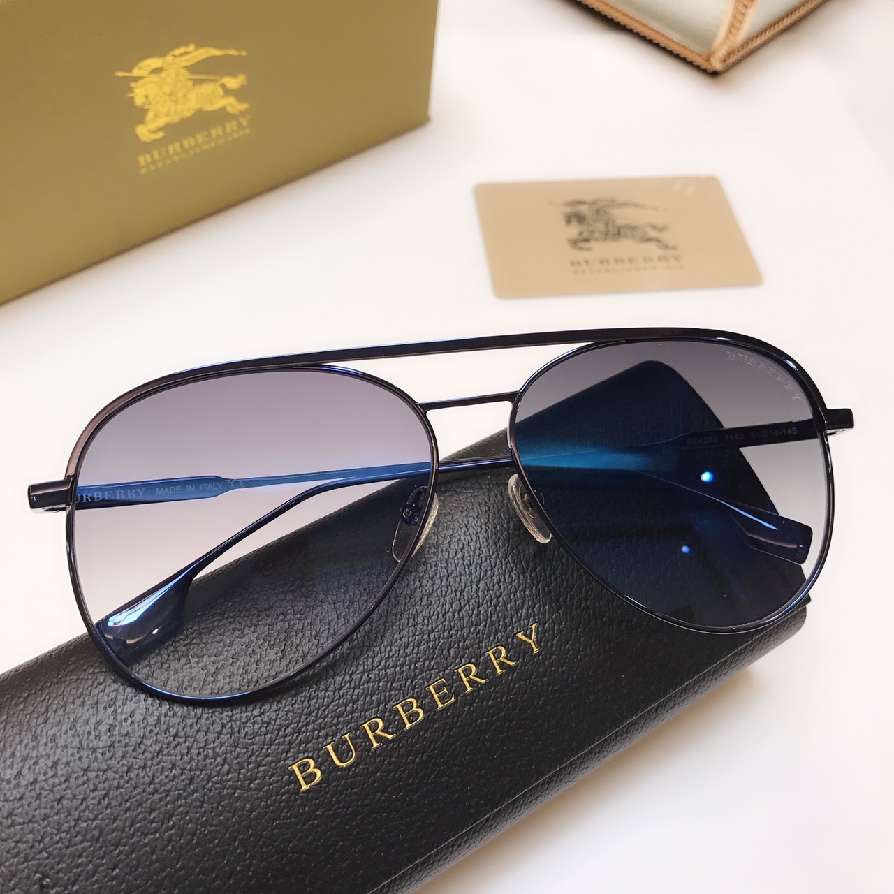 BURBERRY 新款金属太阳眼镜Model： BE4282 Size： 61□14-145 -- 包哥哥- VIP奢站