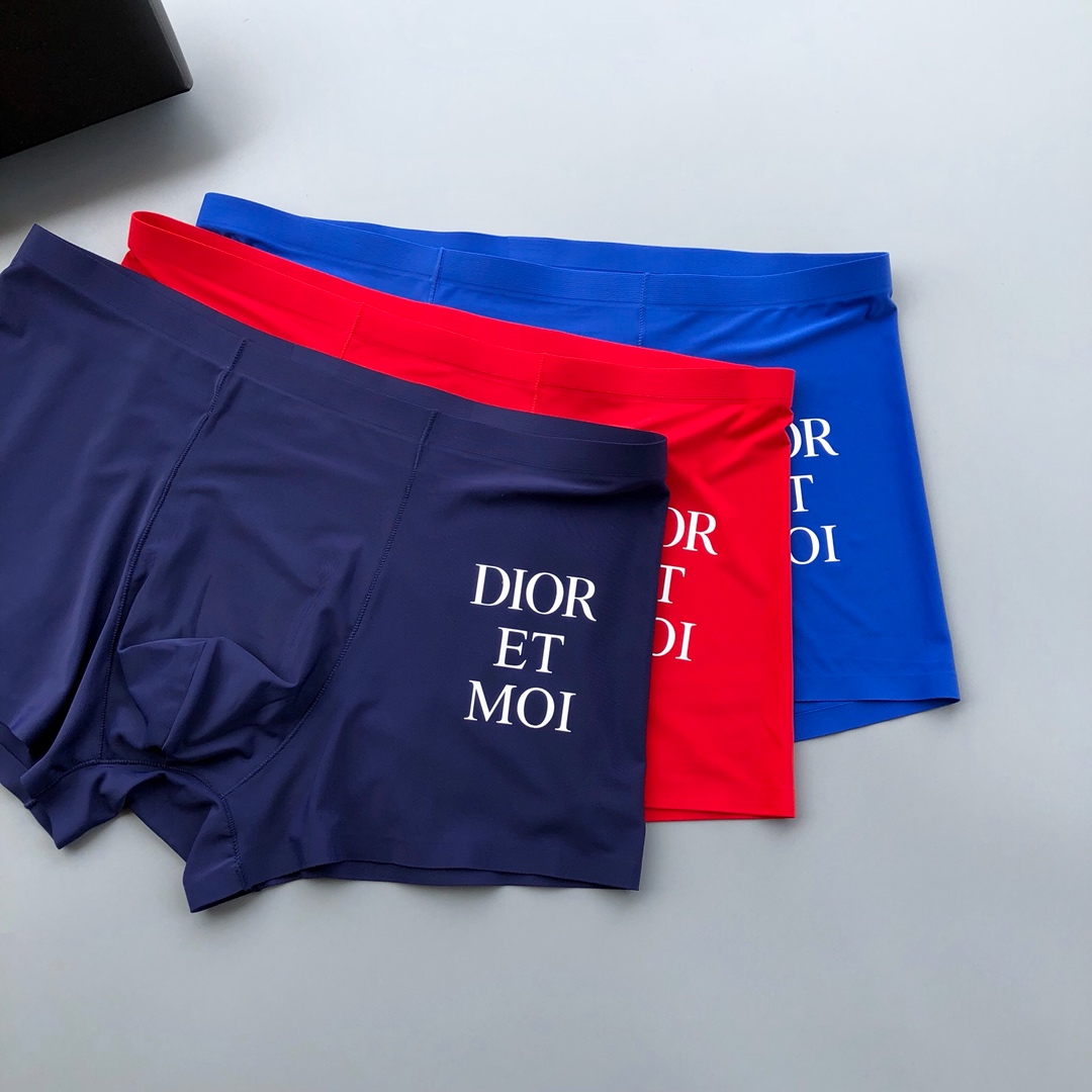 新品！Dior迪奥时尚必备男士内裤采