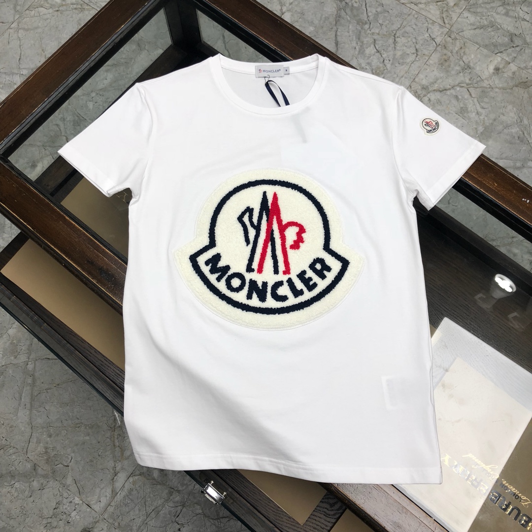 Moncler футболка