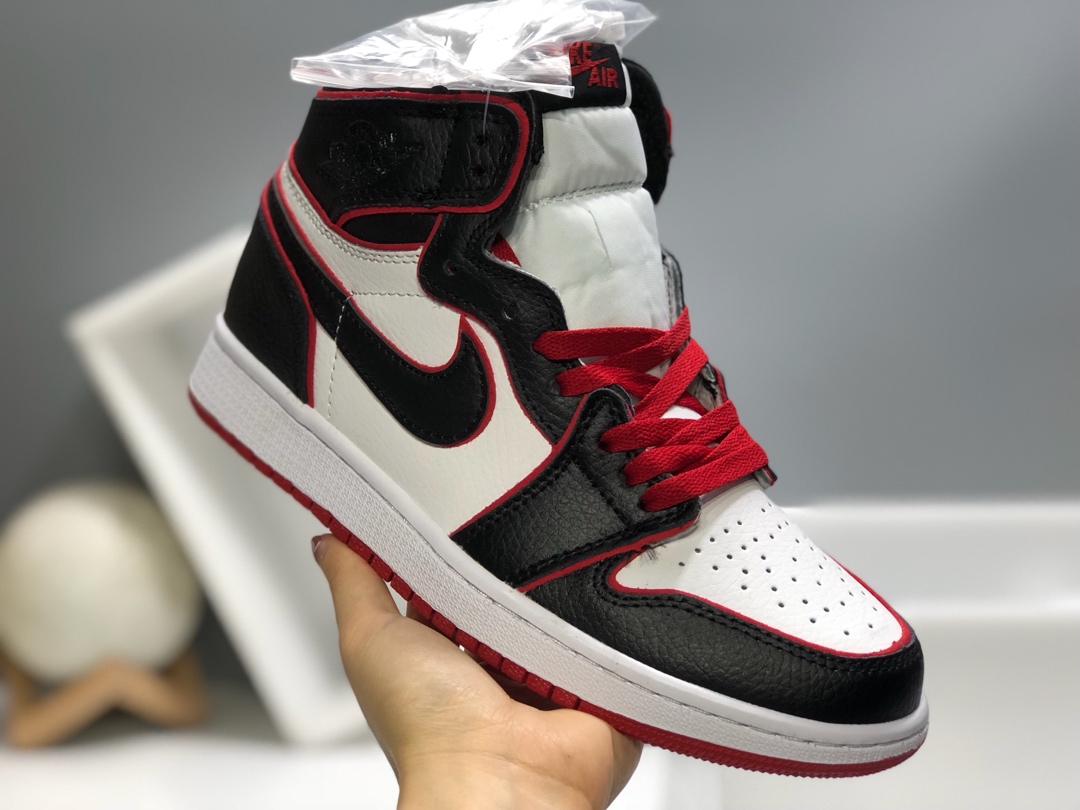 150/170 Air Jordan 1“Meant To Fly” 红外线/新黑红