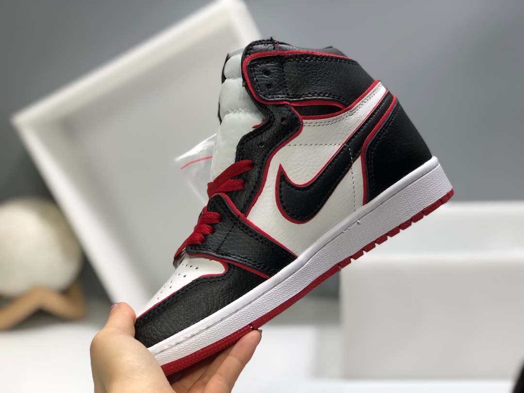150/170 Air Jordan 1“Meant To Fly” 红外线/新黑红