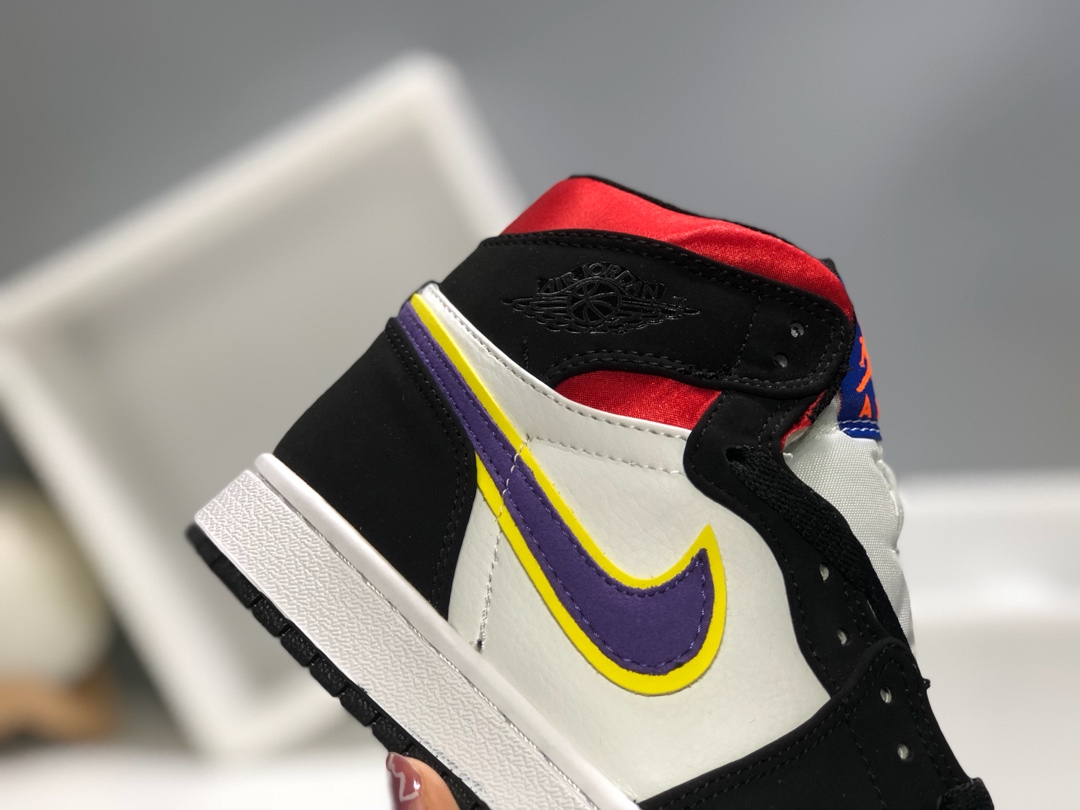 130  乔丹/Air Jordan aj1 AJ1 乔丹1代 乔1 Air Jordan 1 高帮板鞋
